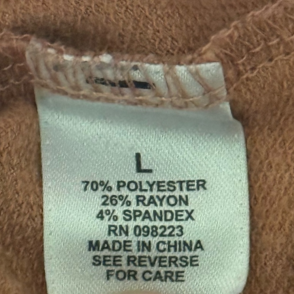 Casual High-Waist Women’s Relaxed Shorts in Brown - Picture 3 of 3